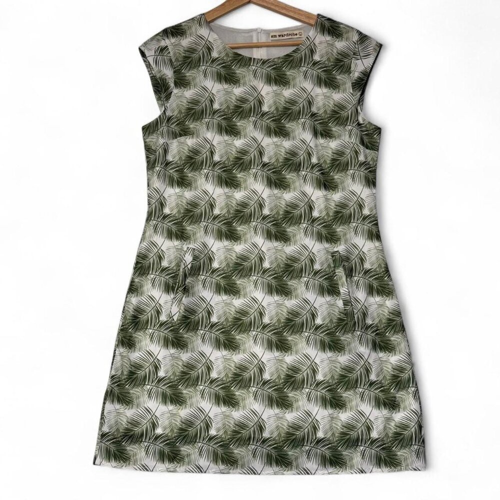 SM Wardrobe Dress Women's Size L Sleeveless Green Palm Leaf Print Round Neck
